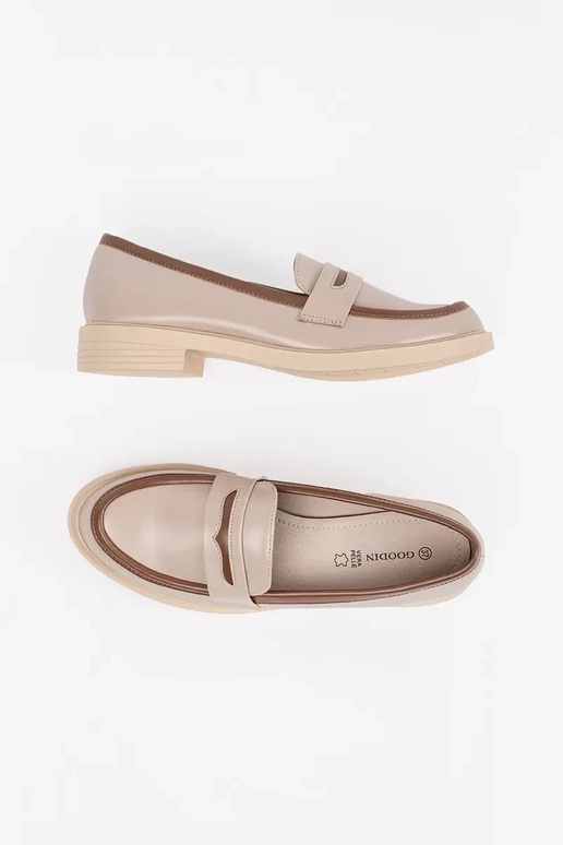 Mocassins elegantes femininos na cor... Mocassins elegantes femininos na cor...