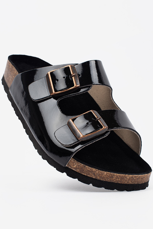 Chinelos pretos de sola plana