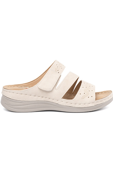 Chinelos de baixa...