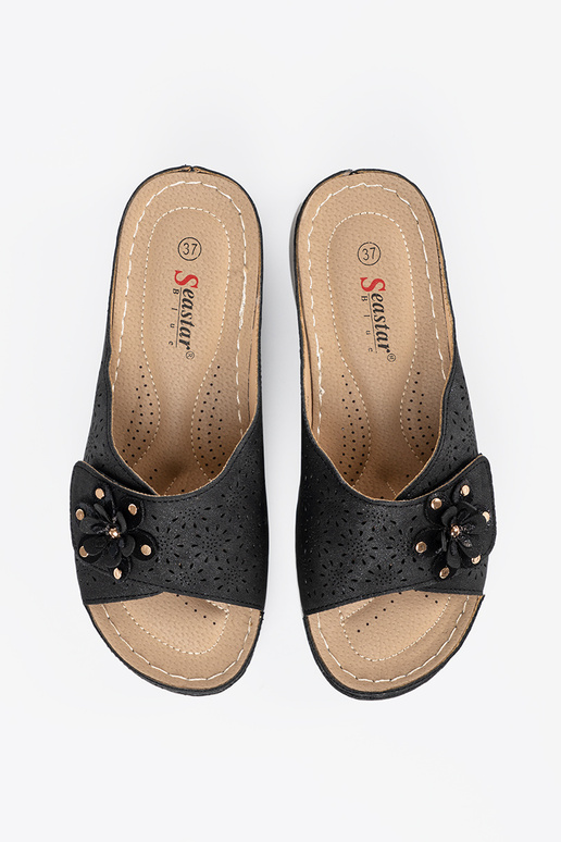 Chinelos femininos com flores... Chinelos femininos com flores...