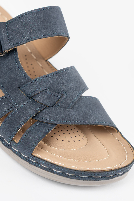 Chinelos femininos com flores... Chinelos femininos com flores...