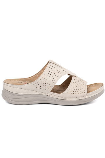 Chinelos confortáveis com...