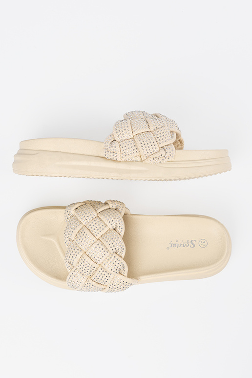 Chinelos com cristais na cor areia