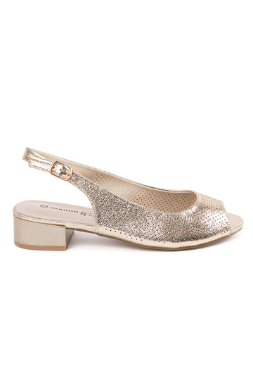 Sandálias femininas...