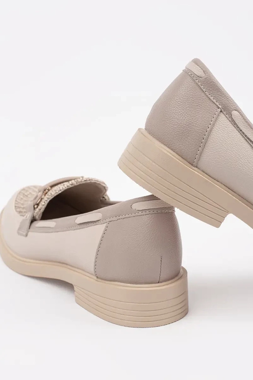 mocassins cor marfim com palmilha de...