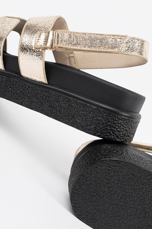 Sandálias de modelo clássico com... Sandálias de modelo clássico com...