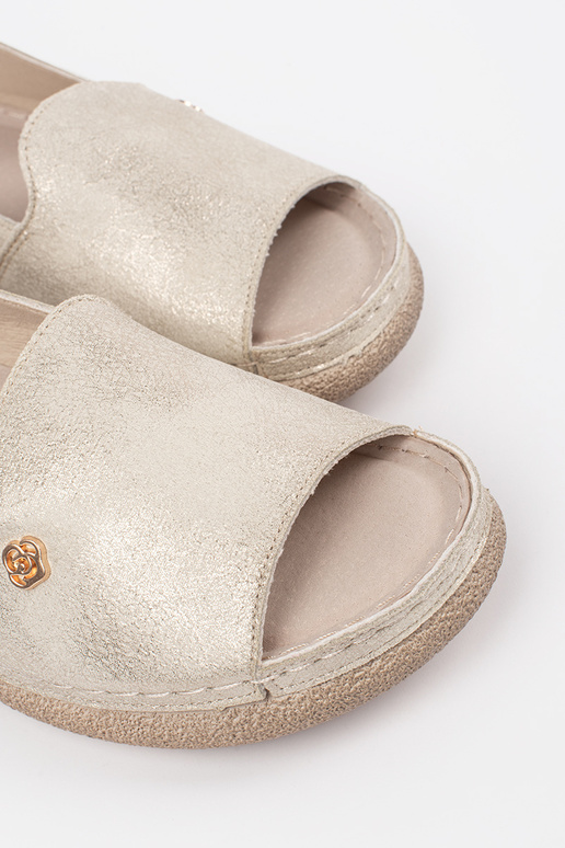 Sandálias Douradas com Palmilha de Couro Sandálias Douradas com Palmilha de Couro