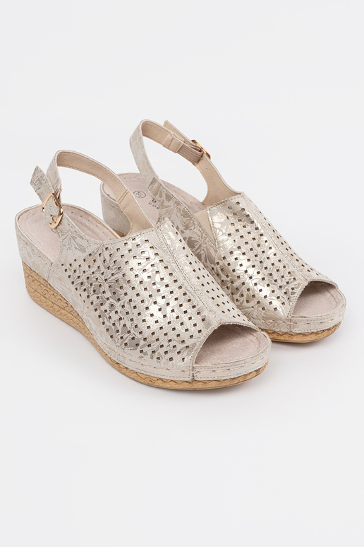 Sandálias na cor areia Sandálias na cor areia