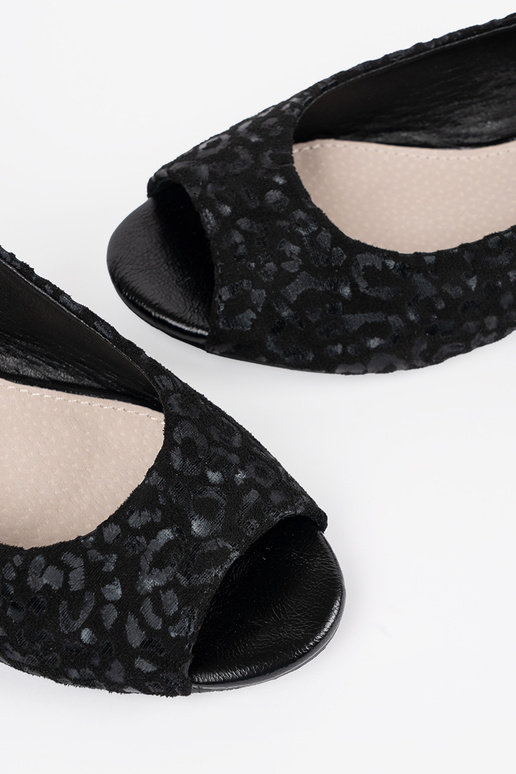 Sandálias Pretas com Estampa de...