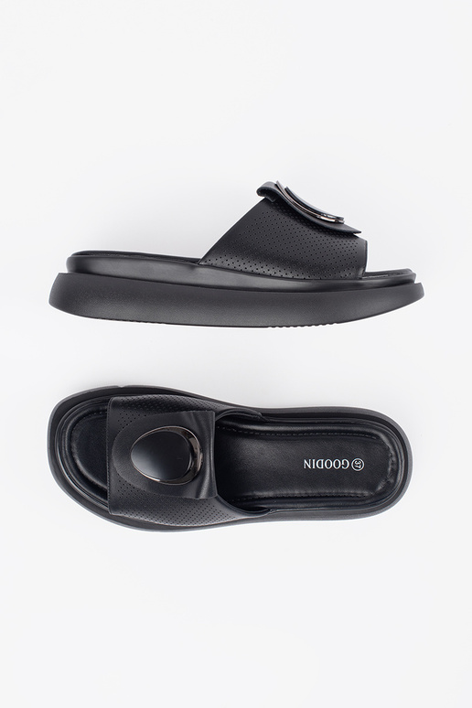 Chinelo Preto Confortável com Plataforma