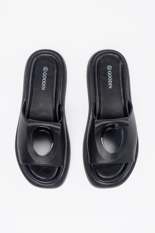 Chinelo Preto Confortável com Plataforma