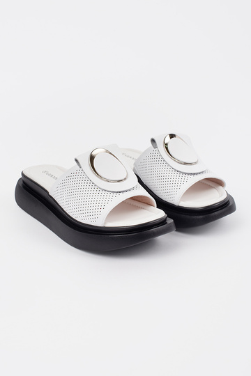 Chinelo Preto e Branco... 2