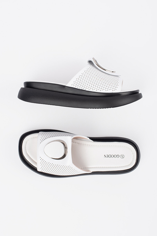 Chinelo Preto e Branco Confortável...