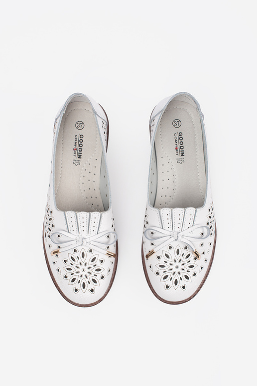 Mocassins vazados cor areia Mocassins vazados cor areia