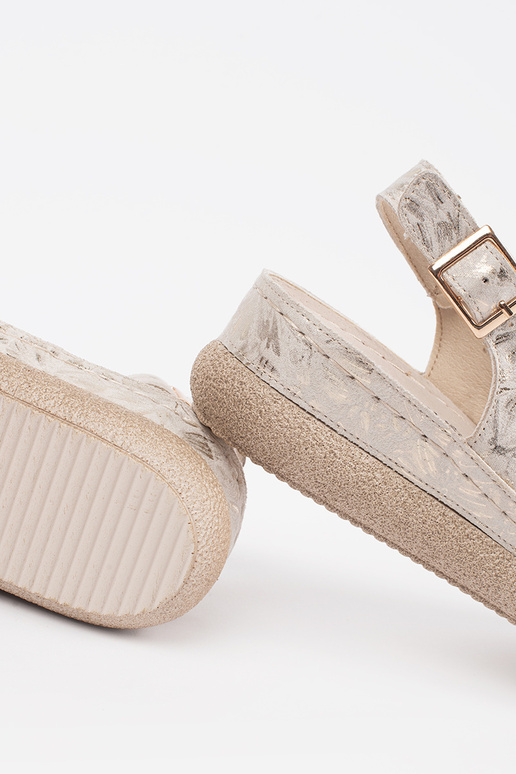 Sandalias Planas Marfim com Fivela Sandalias Planas Marfim com Fivela