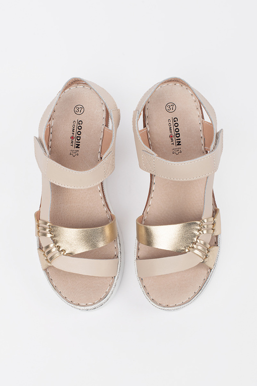 Sandalias com Plataforma Areia com... Sandalias com Plataforma Areia com...