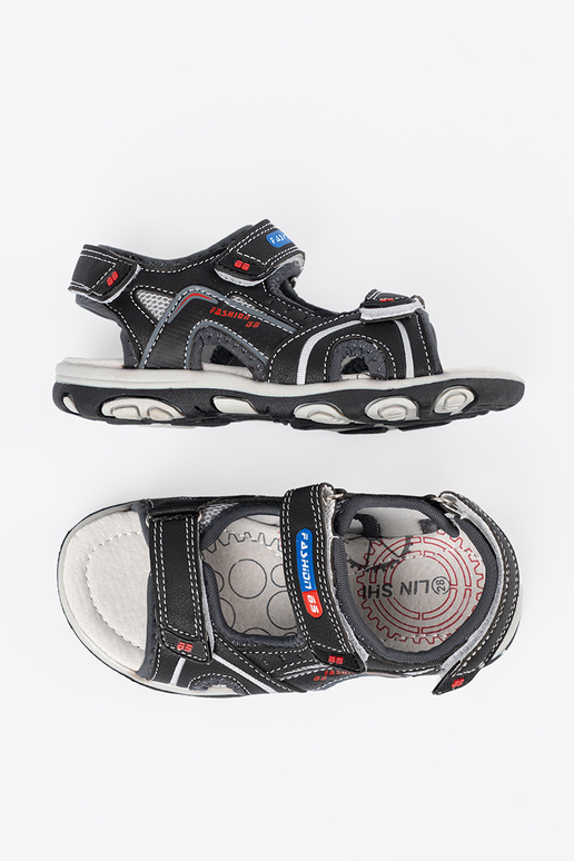 Sandálias pretas para meninos