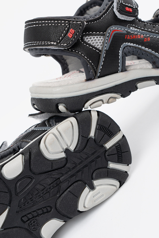 Sandálias pretas para meninos