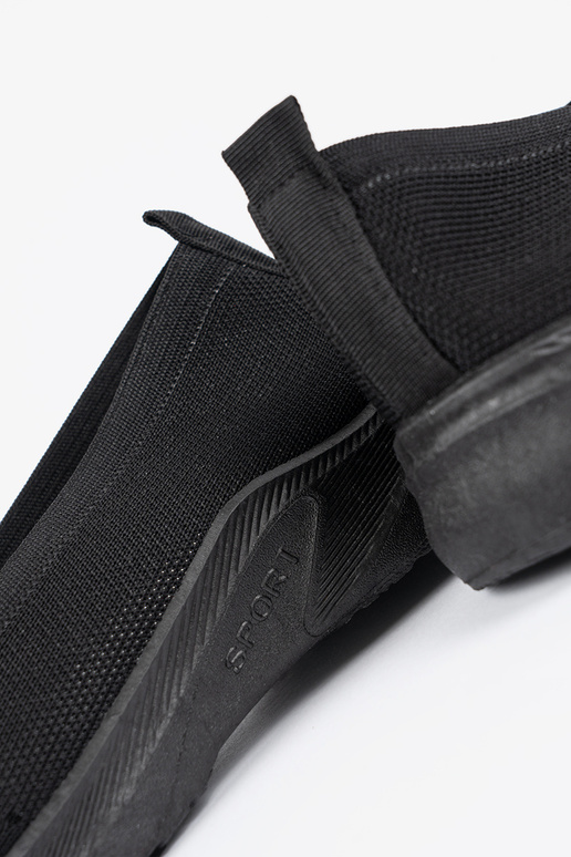 Tênis femininos pretos slip-on Tênis femininos pretos slip-on