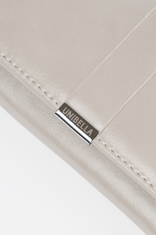 Carteira feminina cinza em couro...