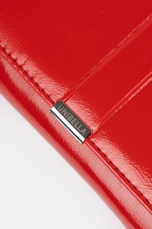 Carteira feminina vermelha em couro...