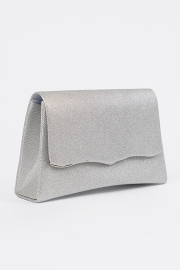 Bolsa prateada com corrente 2