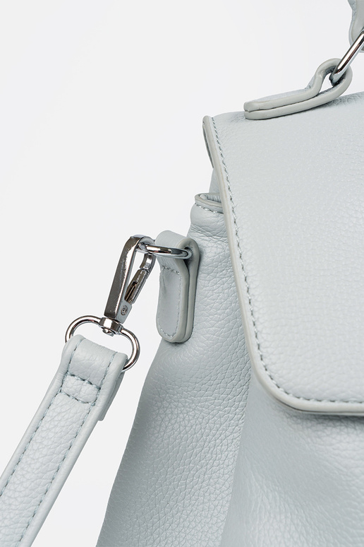 Bolsa azul com alça