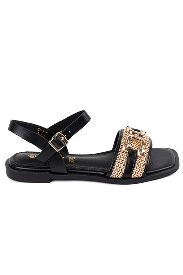 Sandálias femininas pretas...