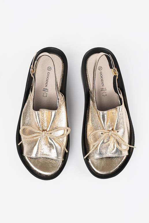 Sandálias femininas douradas em...