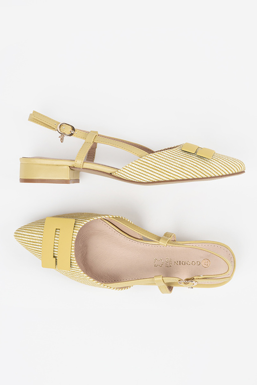 Sandálias femininas amarelas com...