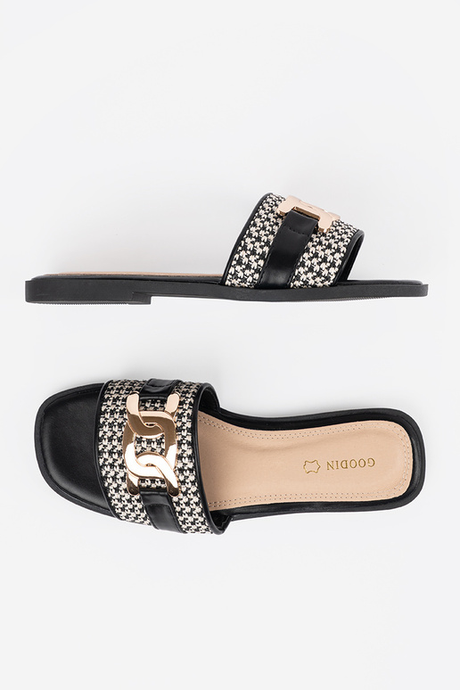 Chinelos femininos brancos e pretos... Chinelos femininos brancos e pretos...