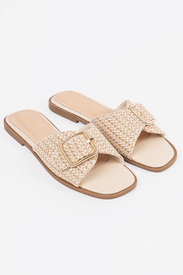 Chinelos cor de areia com... 2