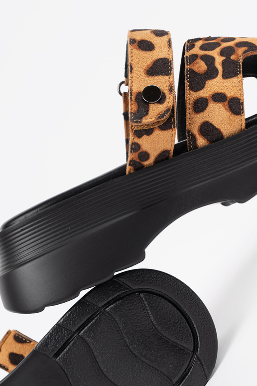 Chinelos femininos com plataforma e... Chinelos femininos com plataforma e...