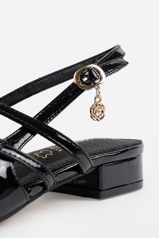 Sapatos de salto alto femininos... Sapatos de salto alto femininos...