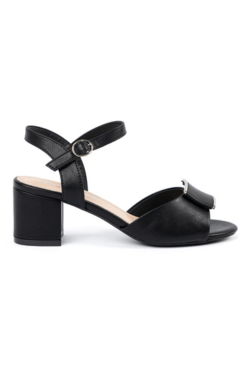 Sandálias femininas de...