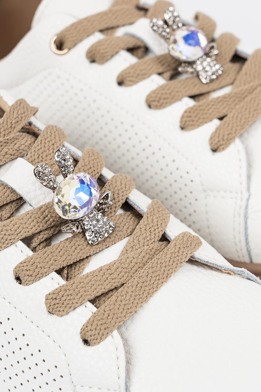 Ténis femininos de couro branco e... Ténis femininos de couro branco e...