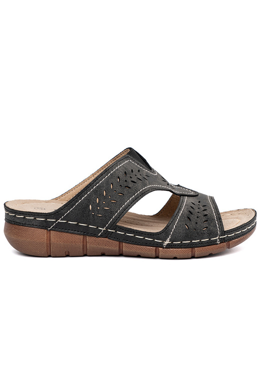 Chinelos com plataforma na cor preta Chinelos com plataforma na cor preta