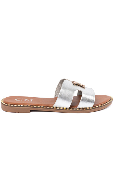 Sapatos femininos LIBERO