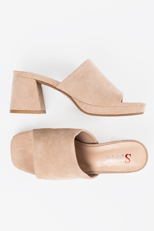 Chinelos femininos de salto alto na... Chinelos femininos de salto alto na...