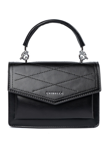 Bolsa preta pouco elegante...