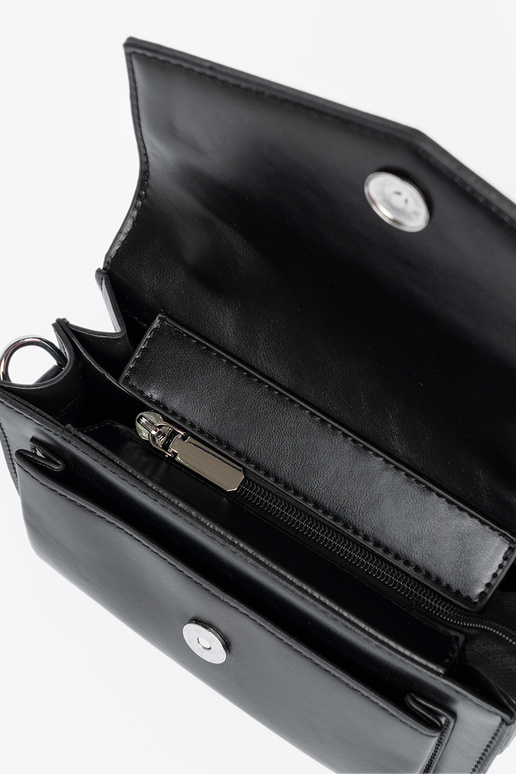 Bolsa preta pouco elegante com alça e...