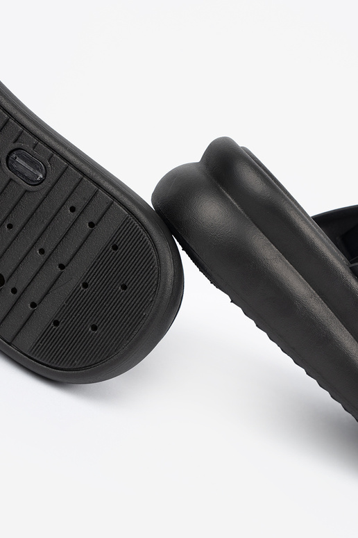 cor preta Chinelos mulheres com uma...