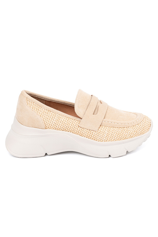 cor de marfim meio sapato em uma sola... cor de marfim meio sapato em uma sola...