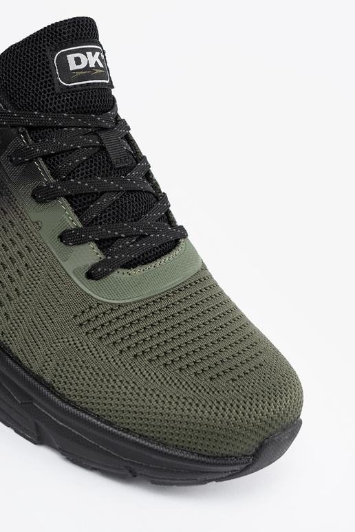 Tênis masculinos verdes escuros