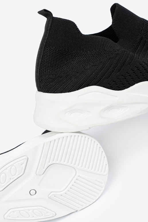 Ténis femininos pretos com fecho Ténis femininos pretos com fecho