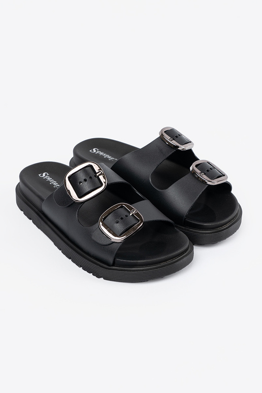 Chinelos cor preta ze pratami klamrami Chinelos cor preta ze pratami klamrami