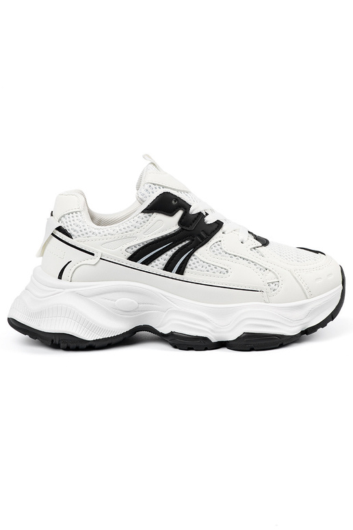 Sapatos de estilo esportivo brancos... Sapatos de estilo esportivo brancos...