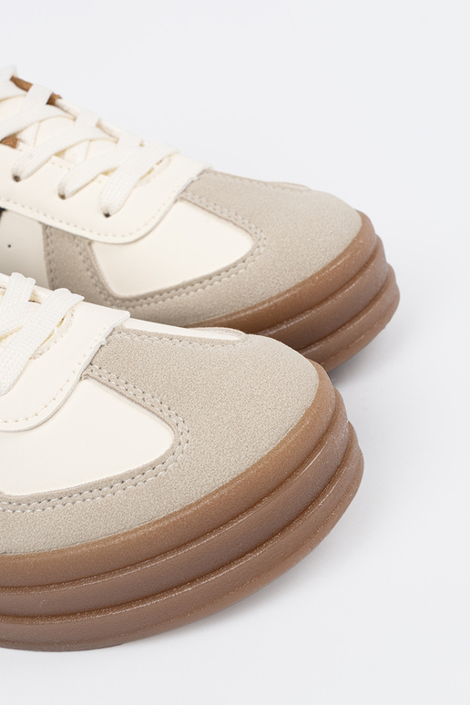 Sapatos femininos LIBERO