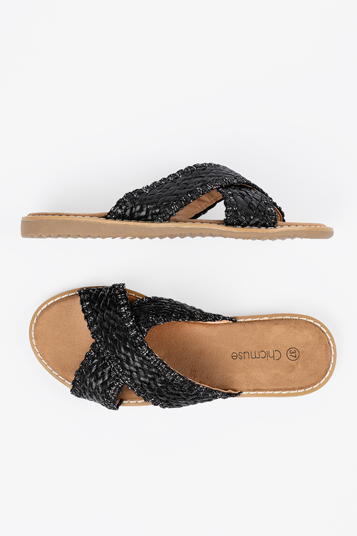 Chinelas femininas pretas com estampas Chinelas femininas pretas com estampas