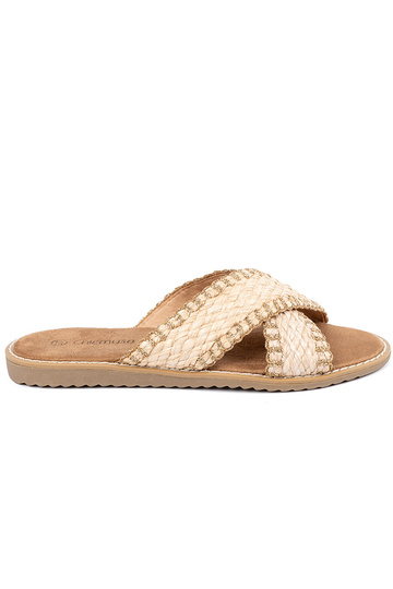 Chinelas femininas em tom...